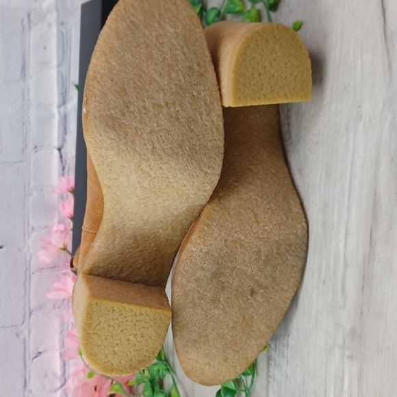 Lauren Ralph Lauren Marianna Suede Boot  NWOB - Picture 8 of 8